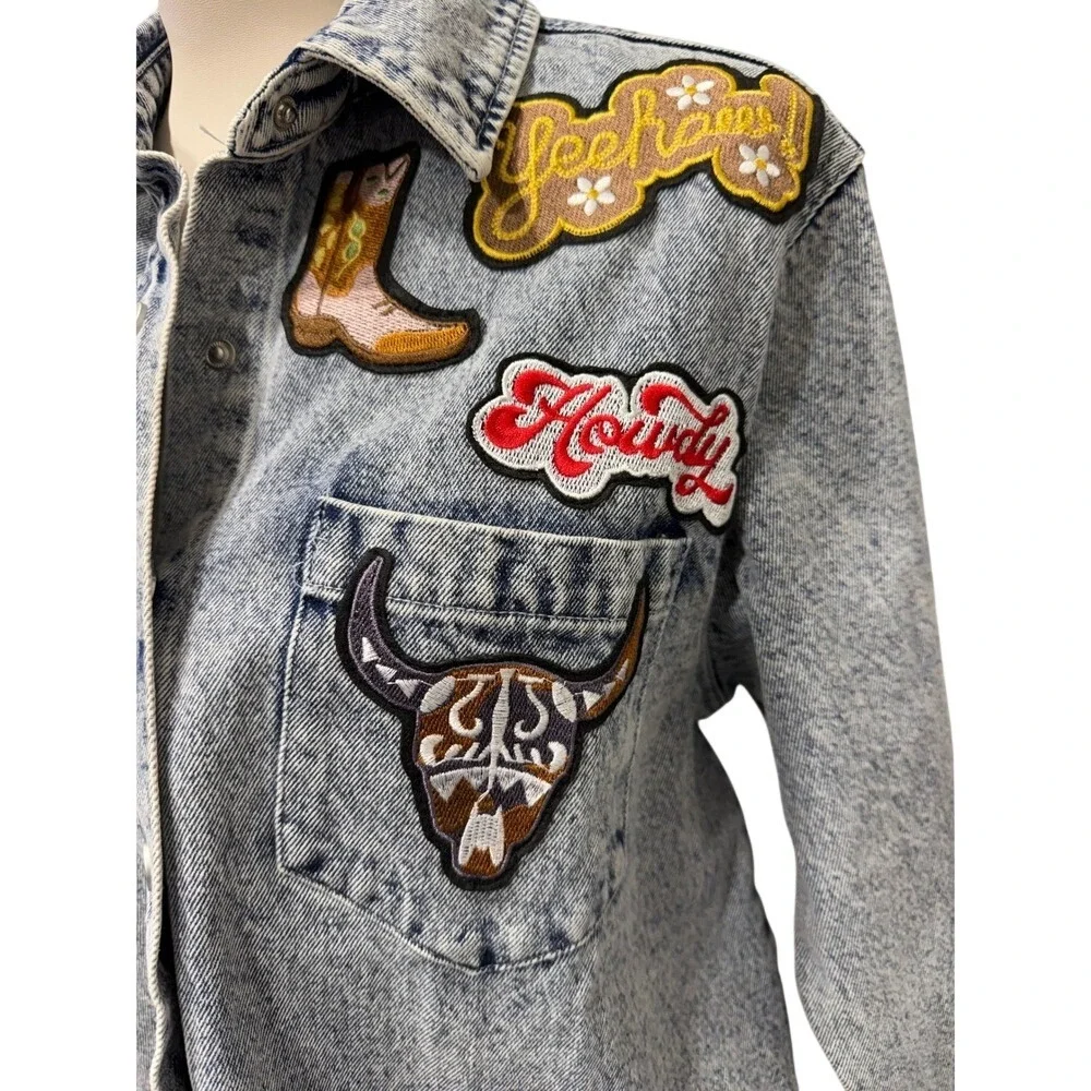 Blue‎ B Womens Acid Wash Denim Western Patch Oversized Shacket Light Blue S
